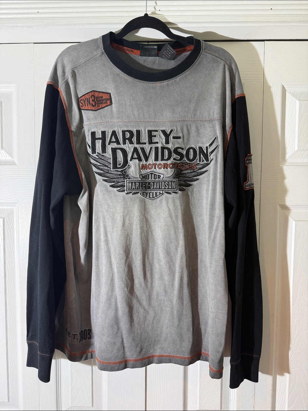 Harley-Davidson Men's Two-Tone Long Sleeve Logo Shirt - Gray & Black
